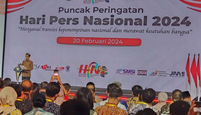 Jokowi: Pemda Prioritaskan Belanja Iklan untuk Perusahaan Pers