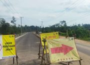 Batas Safety Line Proyek Desa Jeriji – Bikang Dikeluhkan Pengguna Jalan