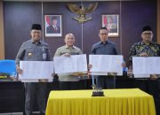 Pj Gubernur Sugito dan DPRD Babel Teken MoU KUA-PPAS APBD 2025