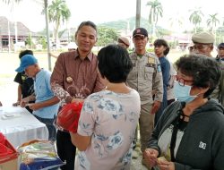 Disperindag Bangka Gelar Operasi Pasar, Emak-emak Rela Mengantri