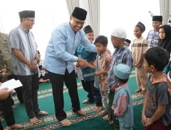 Pj Gubernur Sugito Buka Puasa Bersama di Rumah Dinas Bupati Belitung